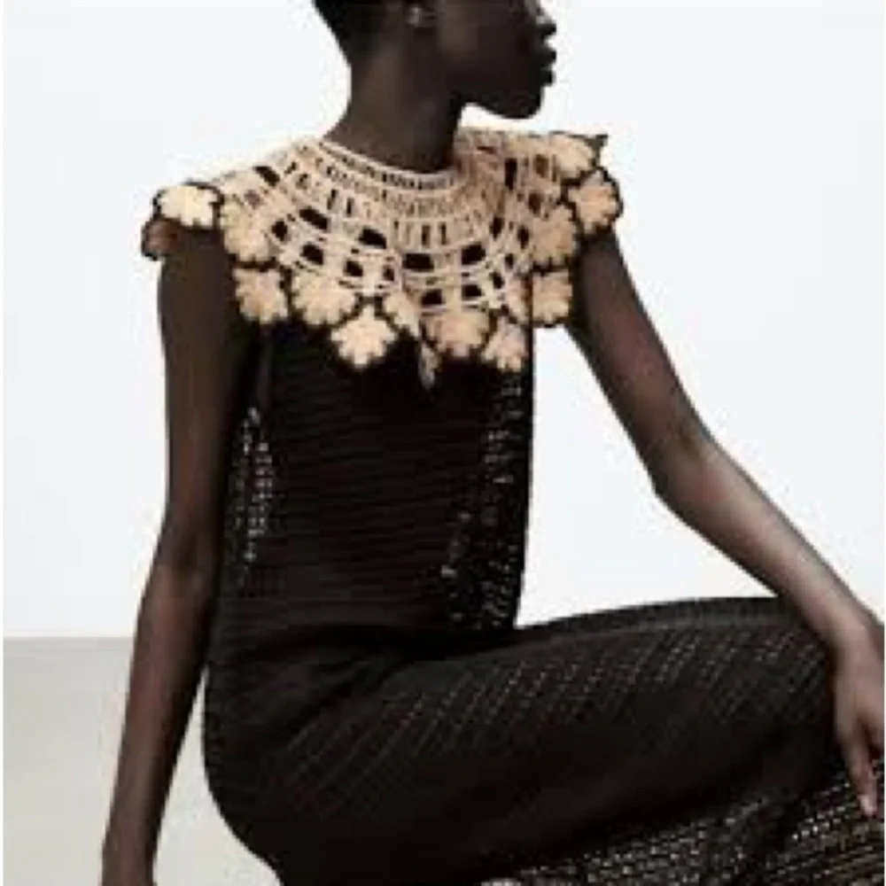 NWT Zara Limited Edition Black Crochet Dress with gold Accents XS/S - Picture 8 of 9